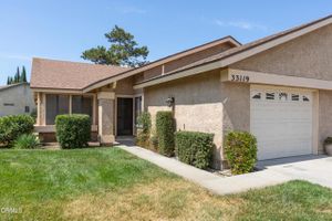 33119 VILLAGE 33, CAMARILLO, CA