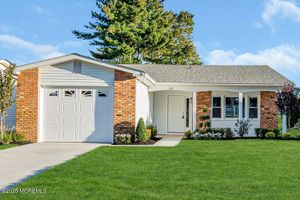 138 COURTSHIRE DR, BRICK, NJ