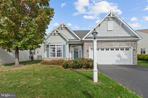 4389 MEADOWRIDGE LN, COLLEGEVILLE, PA