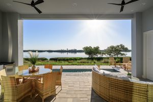 4842 S HARBOR DR, VERO BEACH, FL