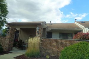 25103 HERITAGE CT # 2, SOUTH LYON, MI