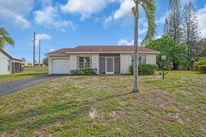6113 RAINBOW CIR, GREENACRES, FL