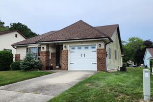 4 ELM RD, MANAHAWKIN, NJ