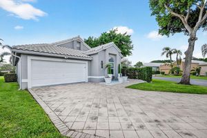 6430 THREE LAKES LN, BOYNTON BEACH, FL