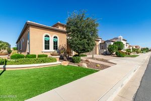 724 E SNOWY FARM DR, QUEEN CREEK, AZ
