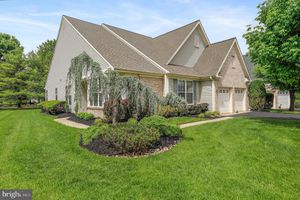14 POINSETTIA LN, MARLTON, NJ