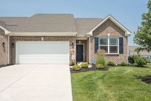 8842 TWAIN LN, INDIANAPOLIS, IN
