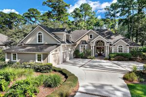 734 COLONIAL DR, HILTON HEAD ISLAND, SC