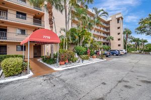7770 TAHITI LN APT 306, LAKE WORTH, FL