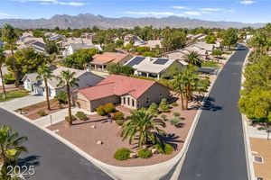 5245 WOODLAWN LN, LAS VEGAS, NV