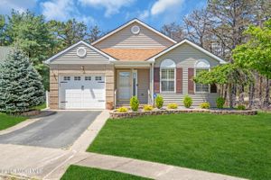 235 PRINCE CHARLES CT, TOMS RIVER, NJ