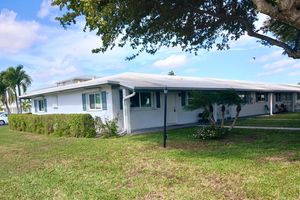 101 LEISURE LAKE CIR APT 101, BOYNTON BEACH, FL