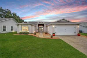 25114 MERIWEATHER RD, LEESBURG, FL