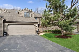 698 GOLF LN # 698, LAKE BARRINGTON, IL