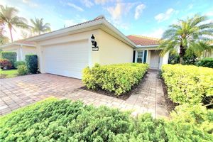 8657 QUERCE CT, NAPLES, FL