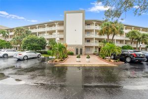 1801 ELEUTHERA PT J3, COCONUT CREEK, FL