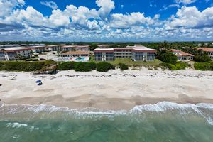 5400 A1A APT A2, VERO BEACH, FL