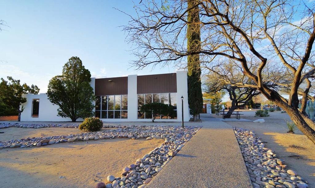 Casa Paloma I Satellite Center