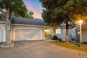 2808 S HEATHER GARDENS WAY B, AURORA, CO