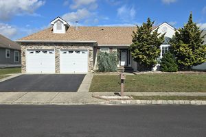 17 BLACKPOOL WAY, TOMS RIVER, NJ