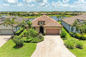 6756 CHESTER TRL, LAKEWOOD RANCH, FL