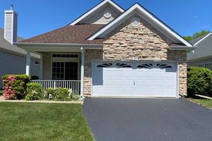 437 LEISURE DR, RIDGE, NY