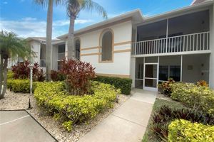 6904 DREWRYS BLF 810, BRADENTON, FL