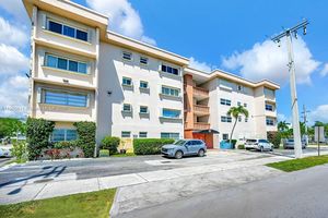 410 SE 2ND ST 223, HALLANDALE BEACH, FL