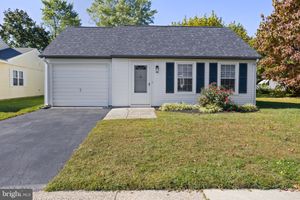115 DORCHESTER DR, SOUTHAMPTON, NJ