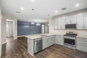 141 SAUNDERSVILLE RD APT 1402, HENDERSONVILLE, TN