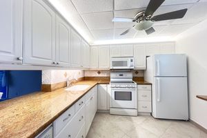2615 NE 1ST CT APT 303, BOYNTON BEACH, FL