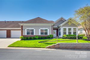 2107 N CASTLE CT, MATTHEWS, NC