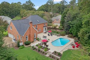 104 CAPTAINE GRAVES, WILLIAMSBURG, VA