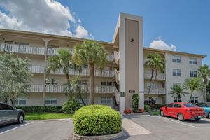 2301 LUCAYA LN M3, COCONUT CREEK, FL