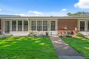 227 BLACKPOOL CT D, RIDGE, NY
