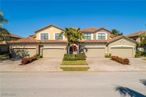 9495 NAPOLI LN 201, NAPLES, FL