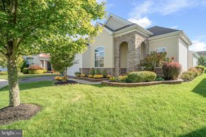10 CHAPEL HILL CT, BARNEGAT, NJ