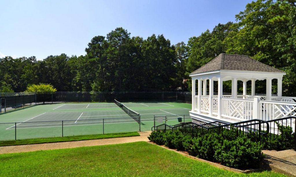 14 Tennis Courts