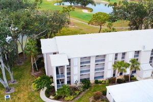 437 CERROMAR LN 513, VENICE, FL