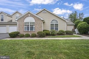 84 POINT CT, TRENTON, NJ