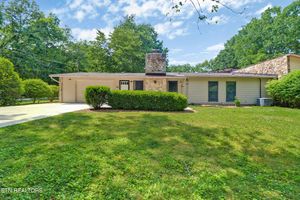 12 LAKE FOREST LN, CROSSVILLE, TN