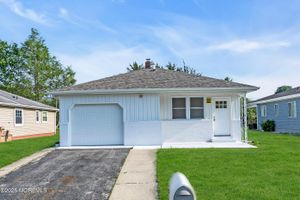 145 BONAIRE DR, TOMS RIVER, NJ