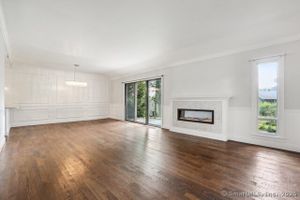 122 HERITAGE VLG B, SOUTHBURY, CT