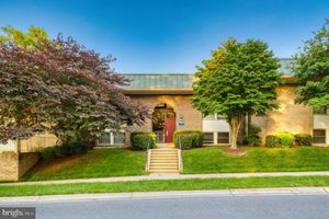 3622 GLENEAGLES DR 9-2C, SILVER SPRING, MD