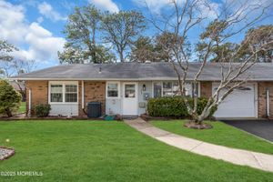 66B BUCKINGHAM DR, MANCHESTER, NJ