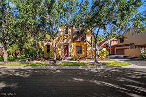 9121 CHULA VISTA ST 12201, NAPLES, FL