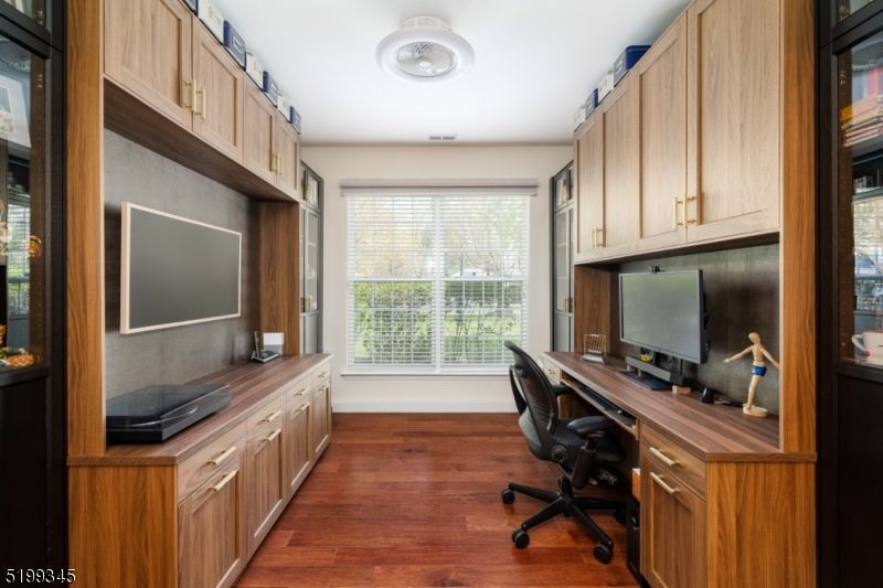image of property at 2104 Neville Ct
