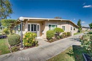 1310 KNOLLWOOD RD APT 43A, SEAL BEACH, CA