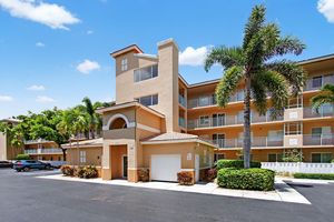 5749 GEMSTONE CT 204, BOYNTON BEACH, FL