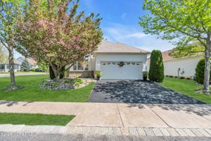 2 MOET CT, MANCHESTER, NJ